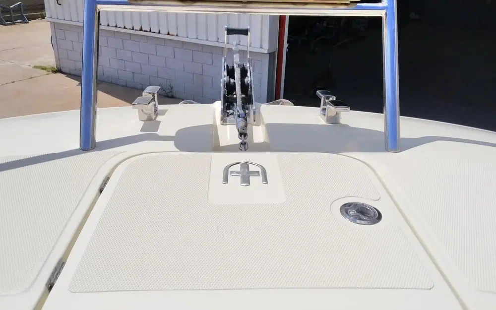 slider 24 Invictus 280 CX