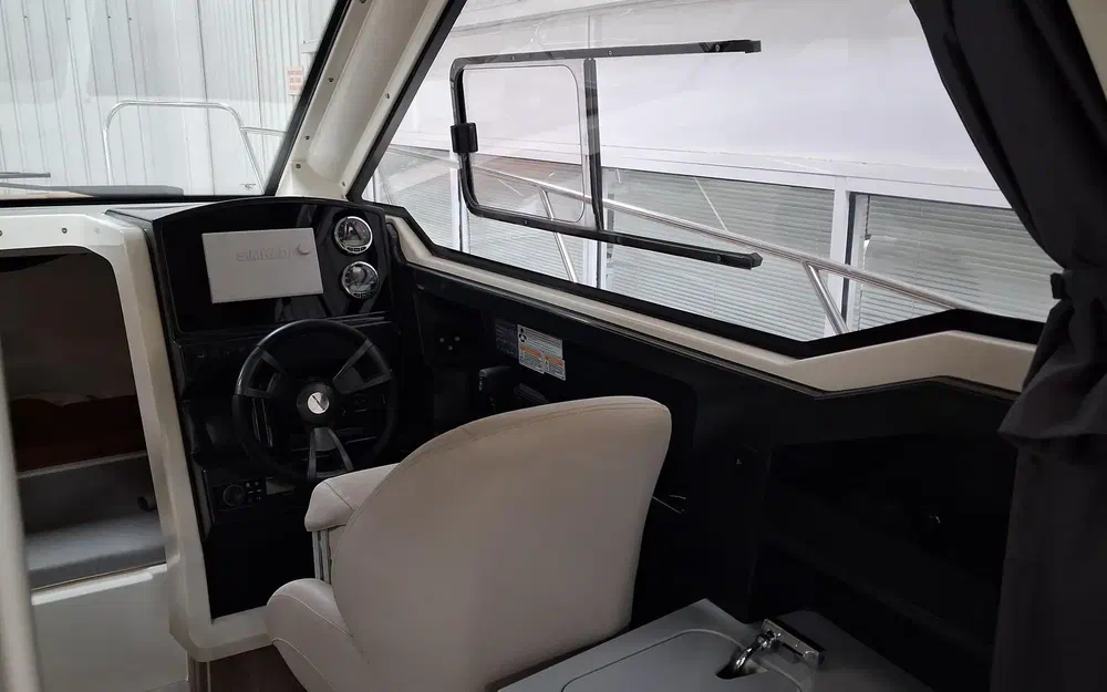 slider 20 Quicksilver 675 Weekend