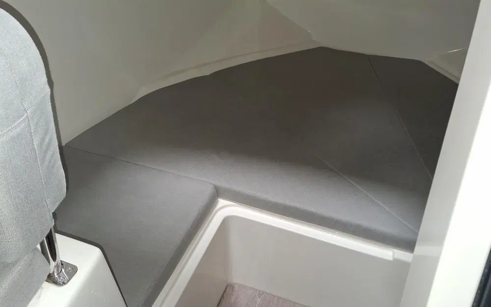 slider 33 Quicksilver 675 Weekend