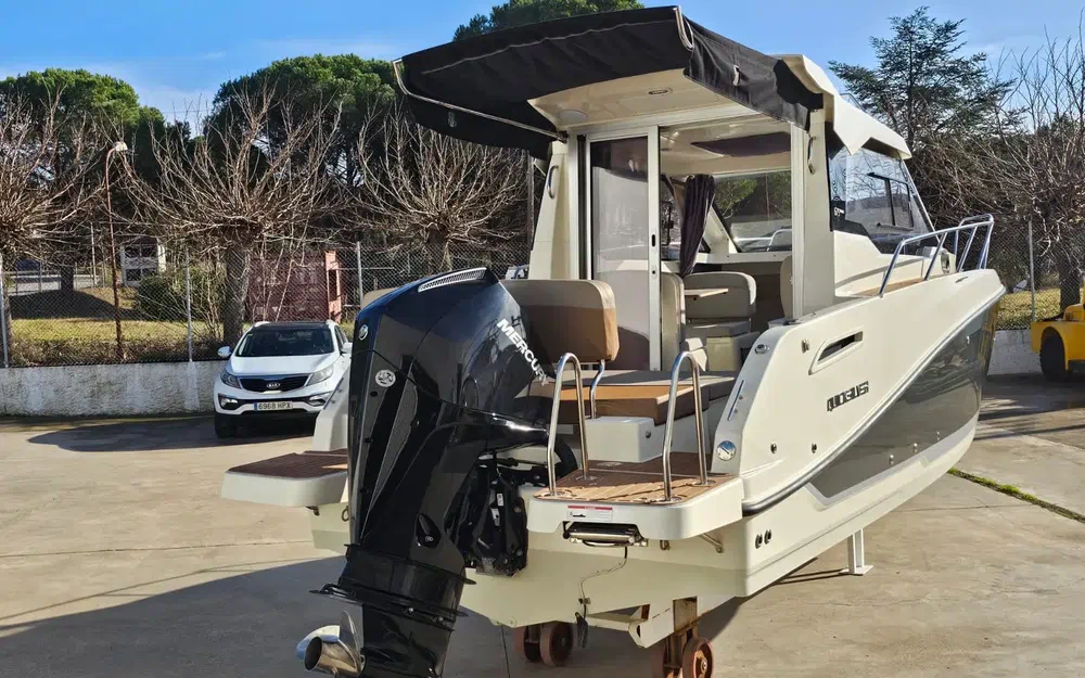 slider 8 Quicksilver 675 Weekend