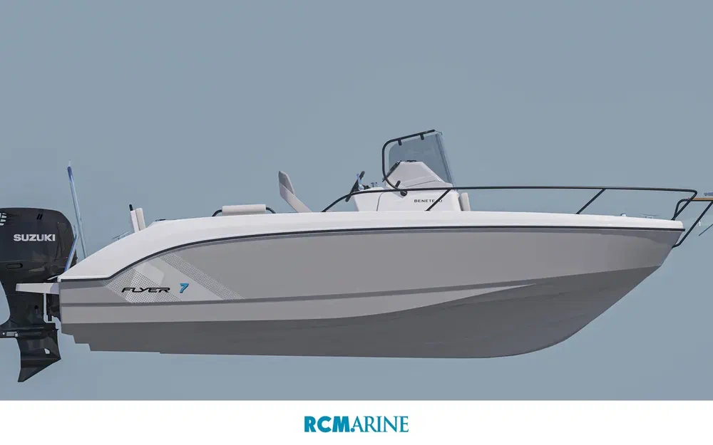 slider 0 Beneteau Flyer 7 SPACEdeck