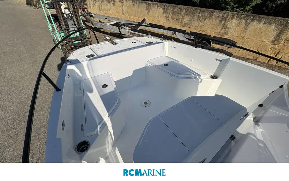 slider 12 Beneteau Flyer 7 SPACEdeck