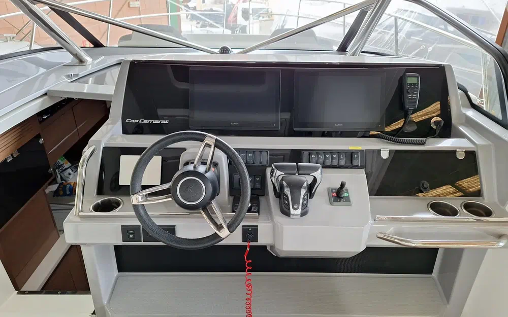 slider 2 Jeanneau Cap Camarat 12.5 WA