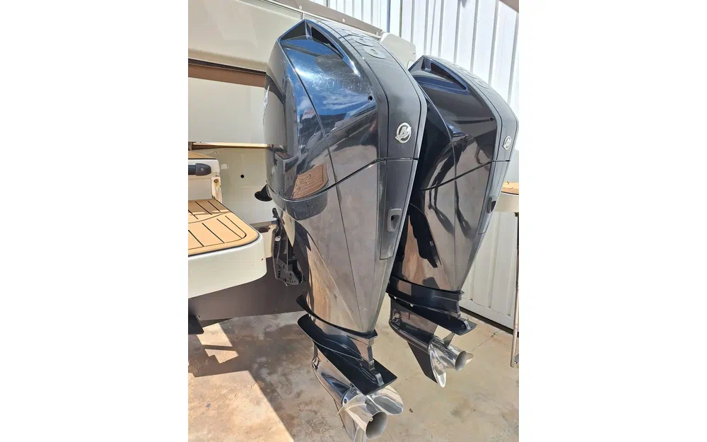 slider 11 Quicksilver Activ 905 Weekend