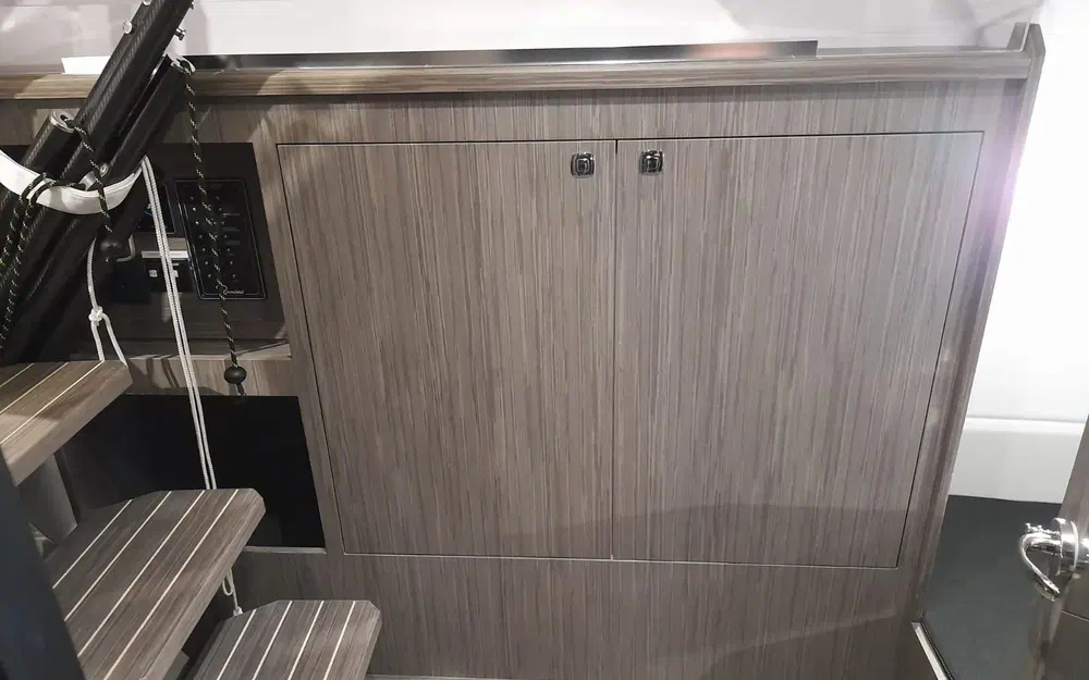 slider 16 Ranieri Next 330 Lx