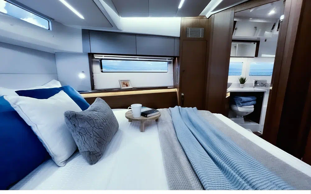 slider 12 Beneteau Antares 12