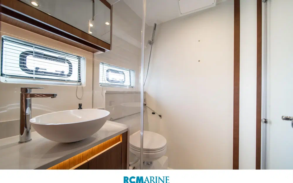 slider 17 Beneteau Antares 12