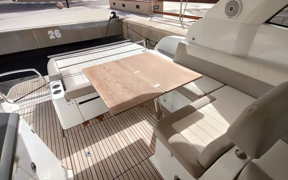 slider 13 Jeanneau Leader 36 Sportop