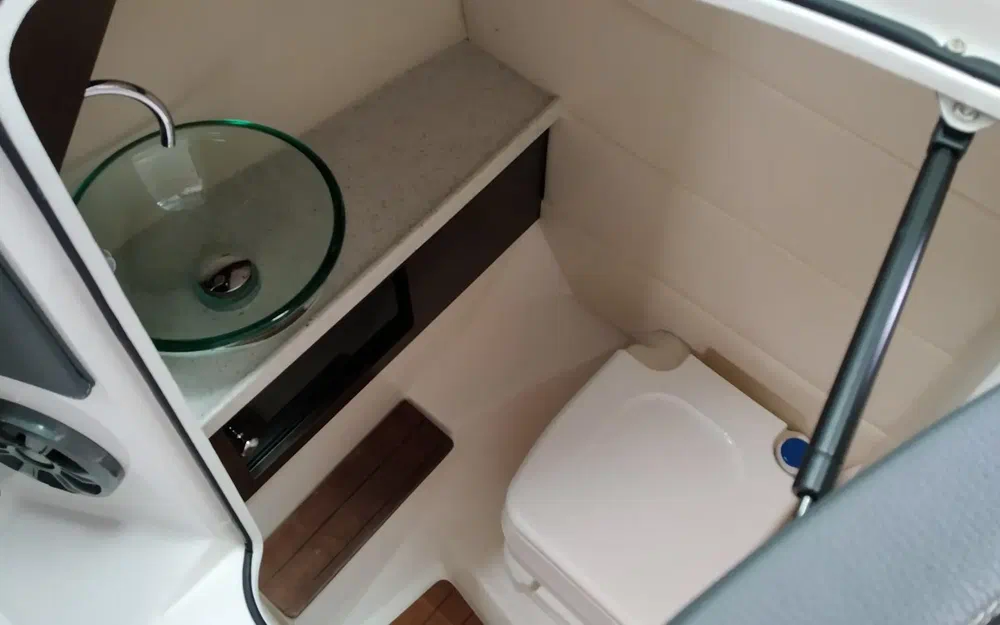 slider 15 Regal 2800