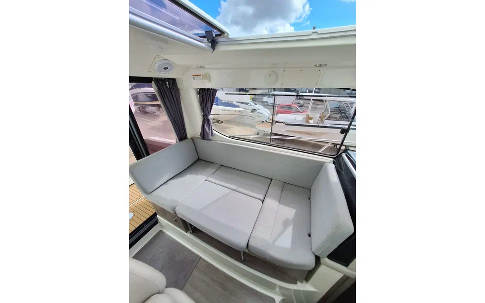 slider 7 Quicksilver Activ 905 Weekend