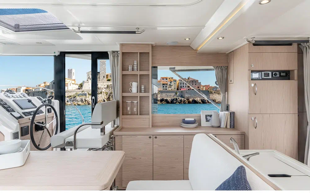 slider 18 Beneteau Swift Trawler 41 Sedan