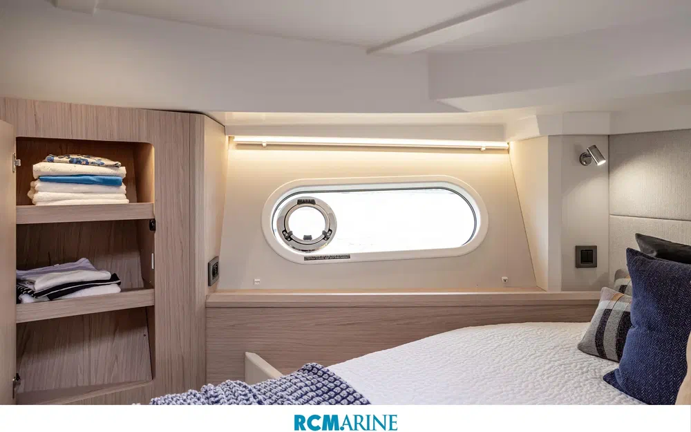 slider 25 Beneteau Swift Trawler 41 Sedan