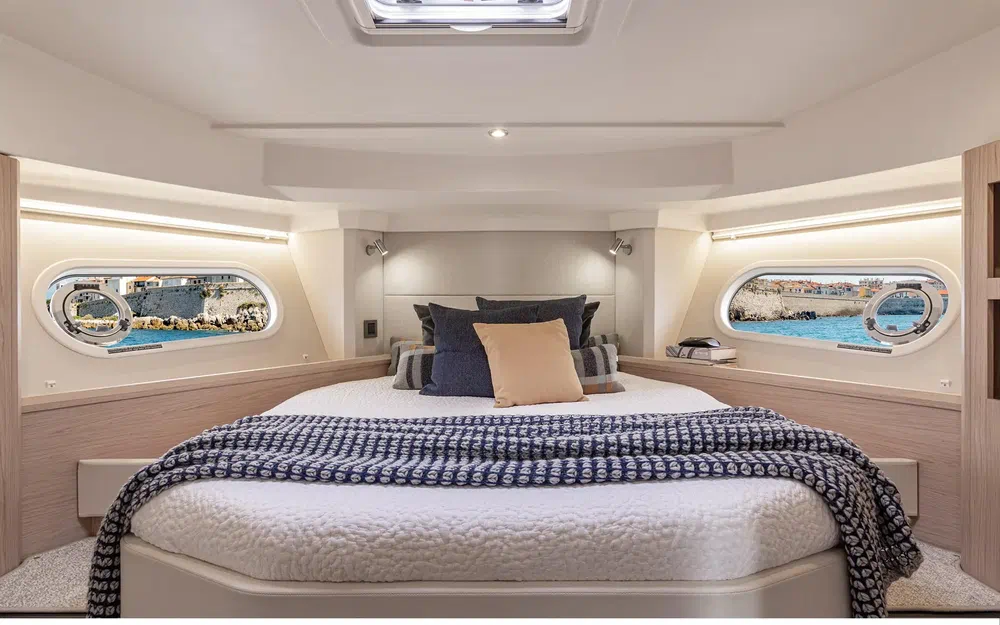 slider 26 Beneteau Swift Trawler 41 Sedan