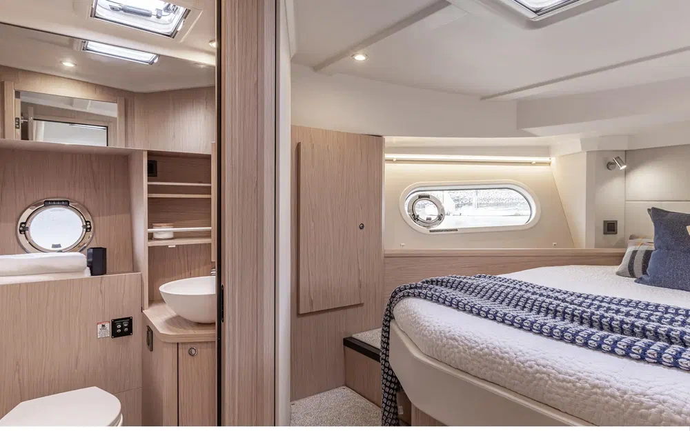 slider 28 Beneteau Swift Trawler 41 Sedan