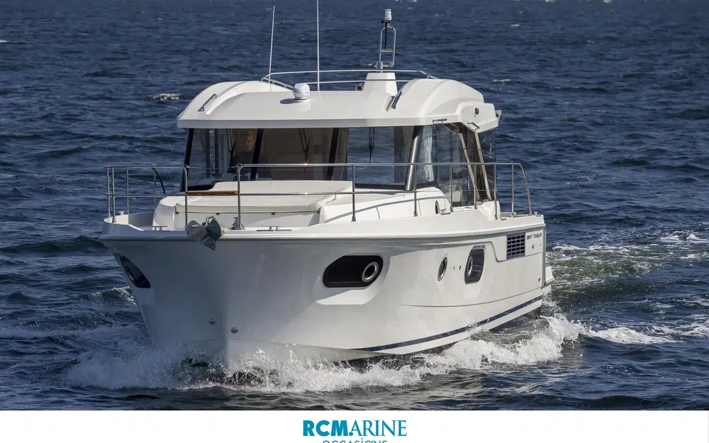 slider 4 Beneteau Swift Trawler 41 Sedan