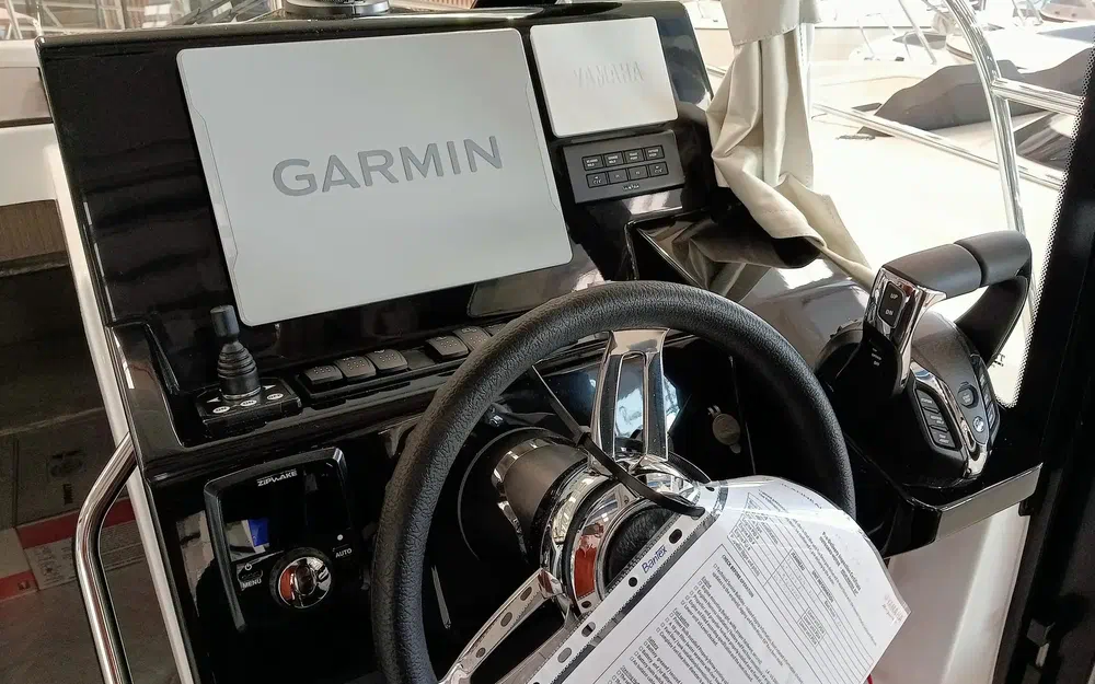 slider 15 Jeanneau Merry Fisher 895 Serie 2