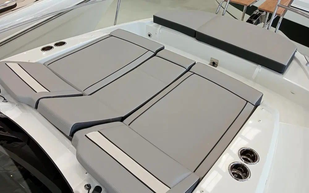 slider 8 Jeanneau Merry Fisher 895 Serie 2