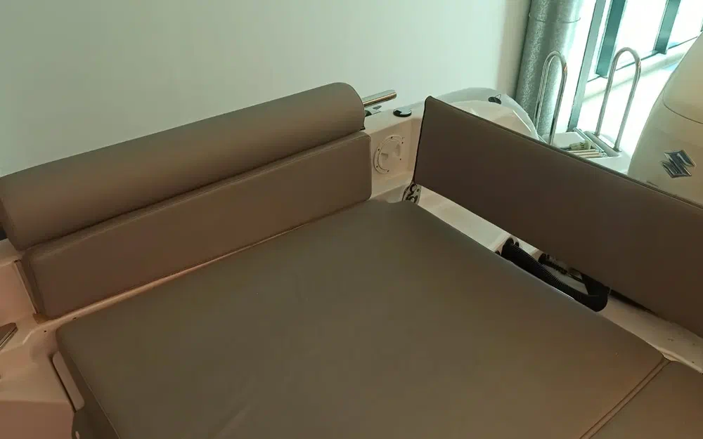 slider 14 Ranieri Cayman 31 Sport Touring