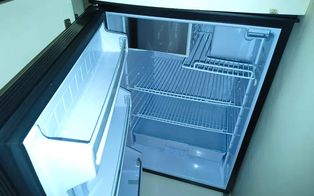 slider 11 Sessa Marine C30