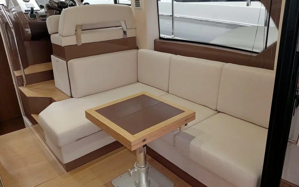 slider 4 Sessa Marine C42