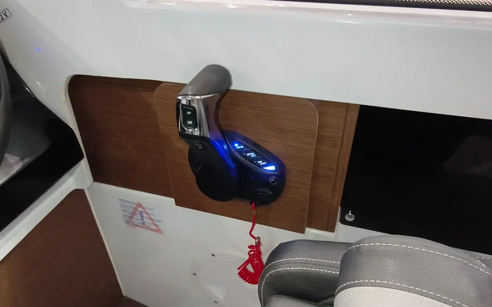 slider 6 Jeanneau Merry Fisher 695 Serie 2