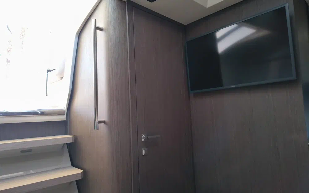 slider 8 Sessa Marine C44