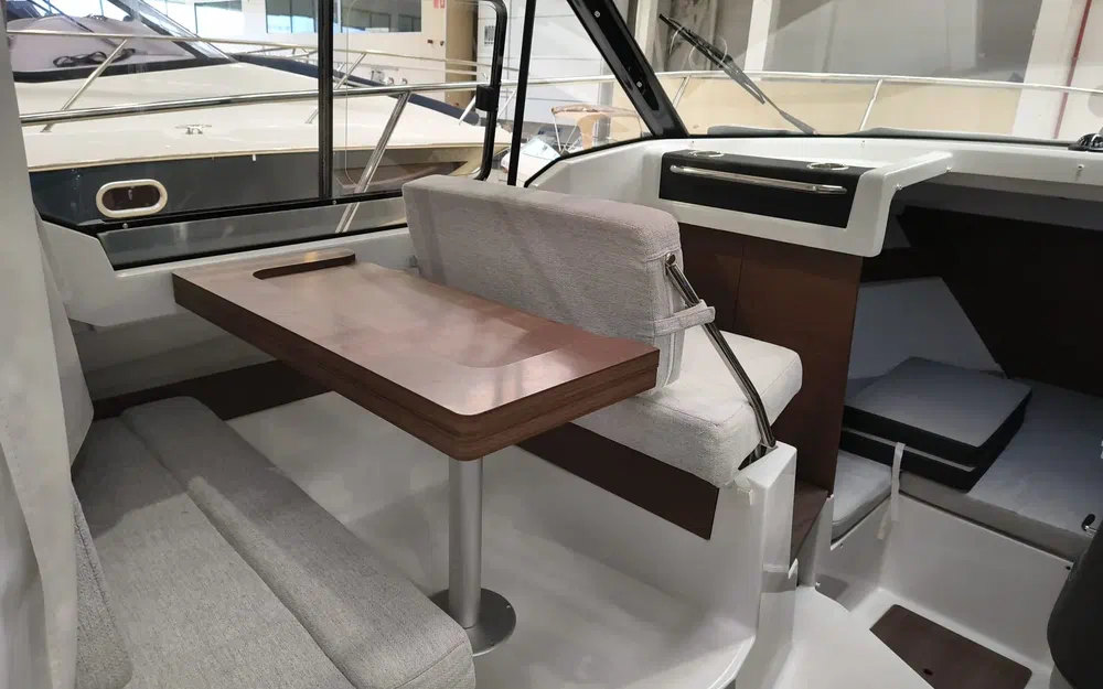 slider 11 Jeanneau Merry Fisher 795 Serie 2