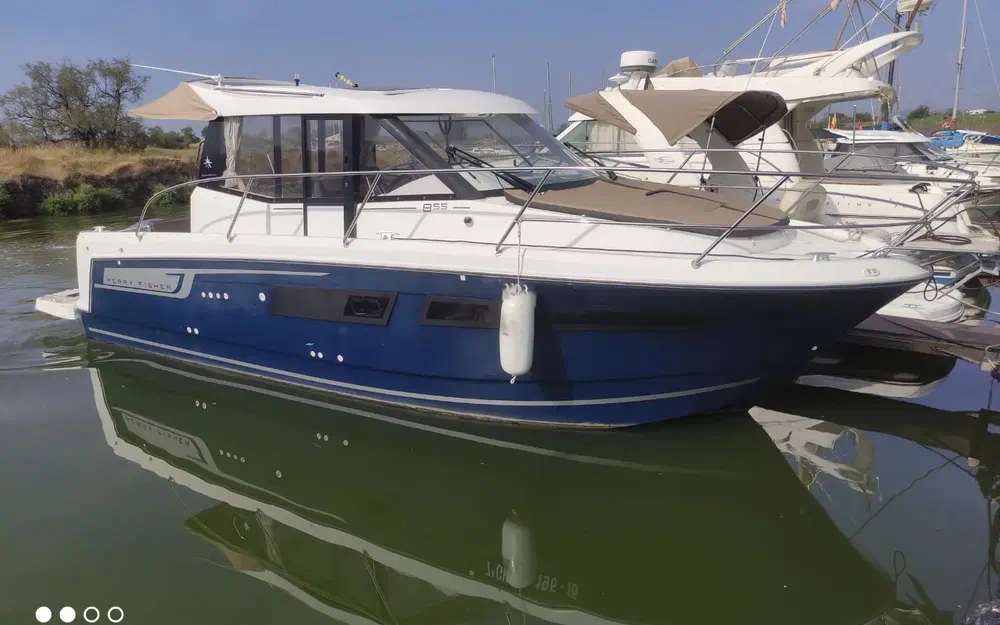 slider 0 Jeanneau Merry Fisher 855