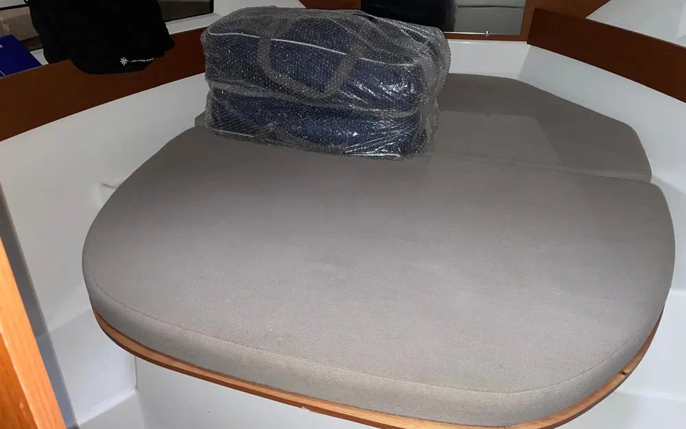 slider 10 Jeanneau Merry Fisher 855