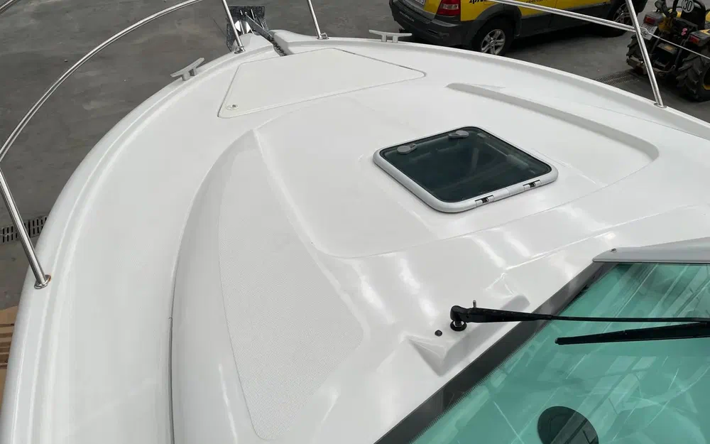 slider 26 Jeanneau Merry Fisher 925 Fly