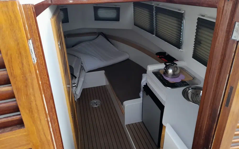 slider 20 Tiburon 37 Cabinado