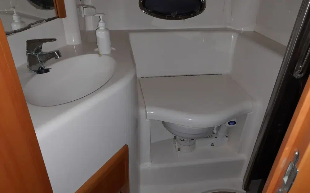 slider 19 Windy 40 Bora