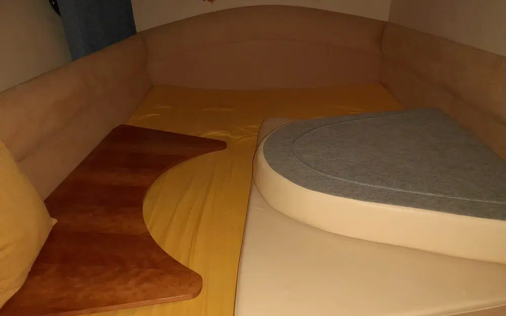 slider 7 Windy 40 Bora