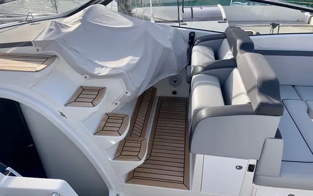 slider 8 Windy Camira 39