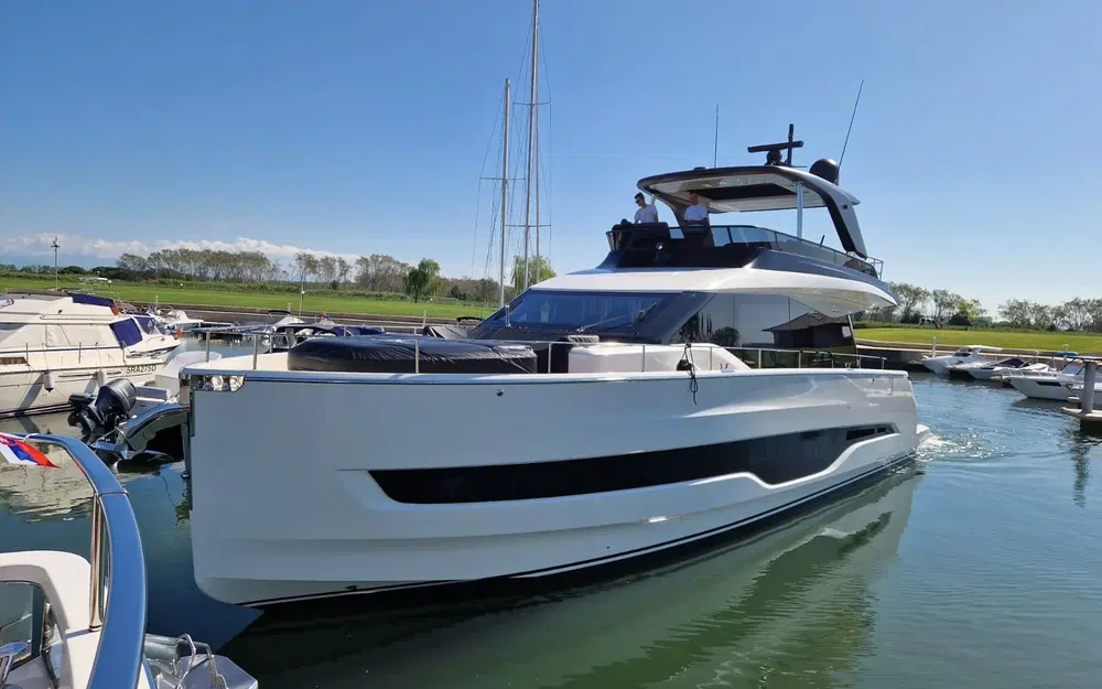 slider 2 Cranchi Sessantadue  62