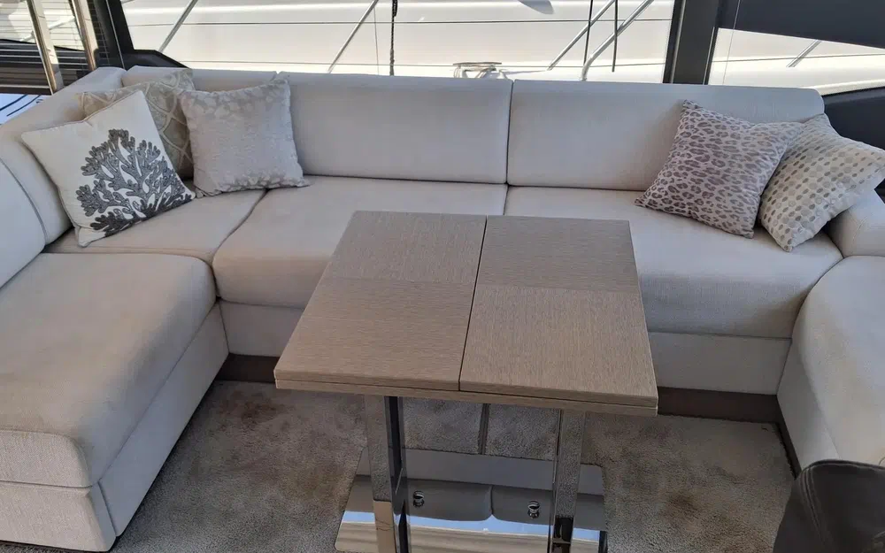 slider 49 Prestige Yachts 520 Fly