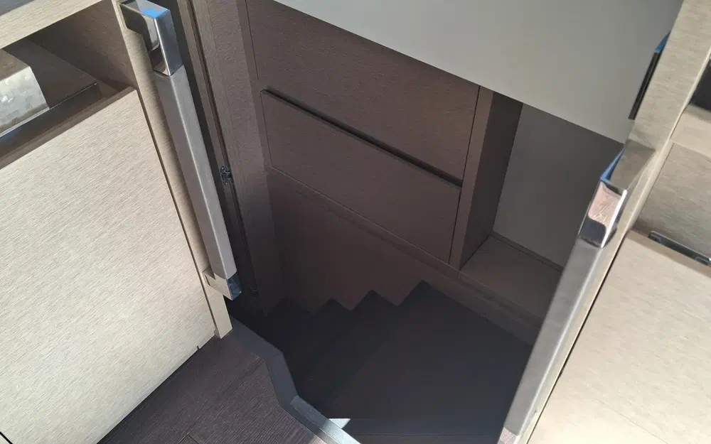 slider 63 Prestige Yachts 520 Fly