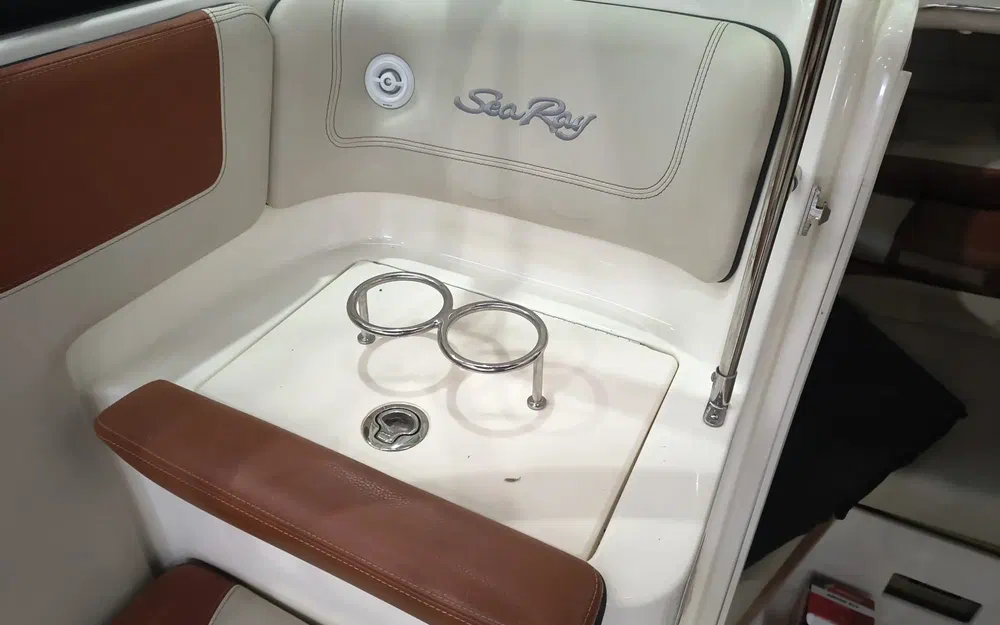 slider 9 Sea Ray 240 Sundancer Sea Ray 240 Sunsport