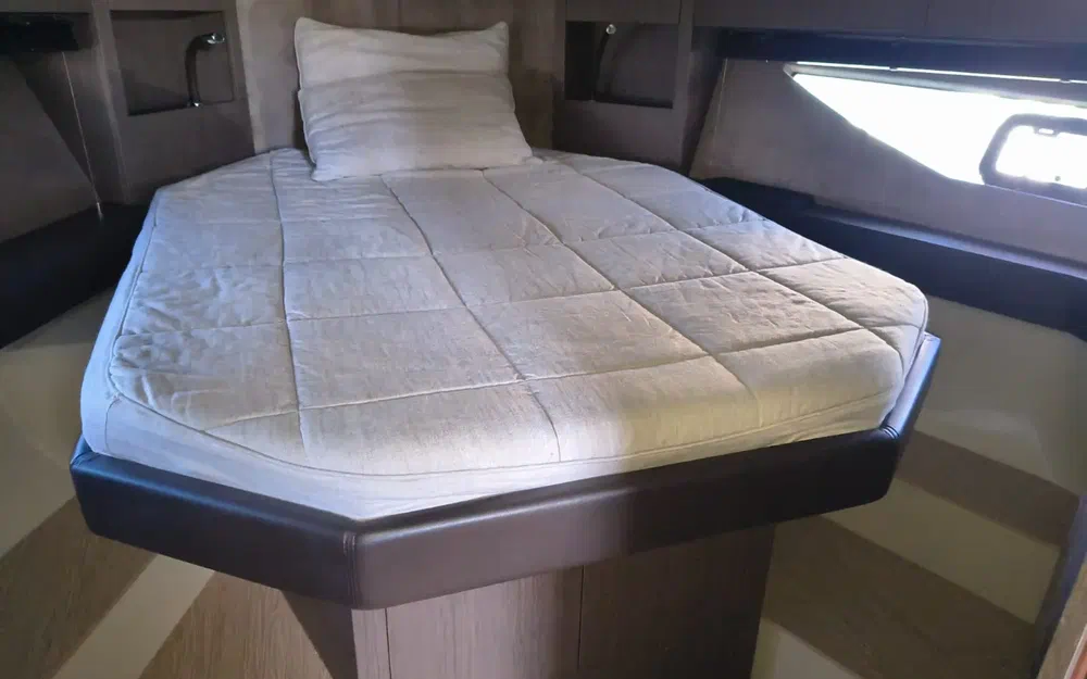 slider 11 Sessa Marine C44