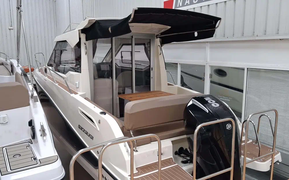 slider 2 Quicksilver 675 Weekend