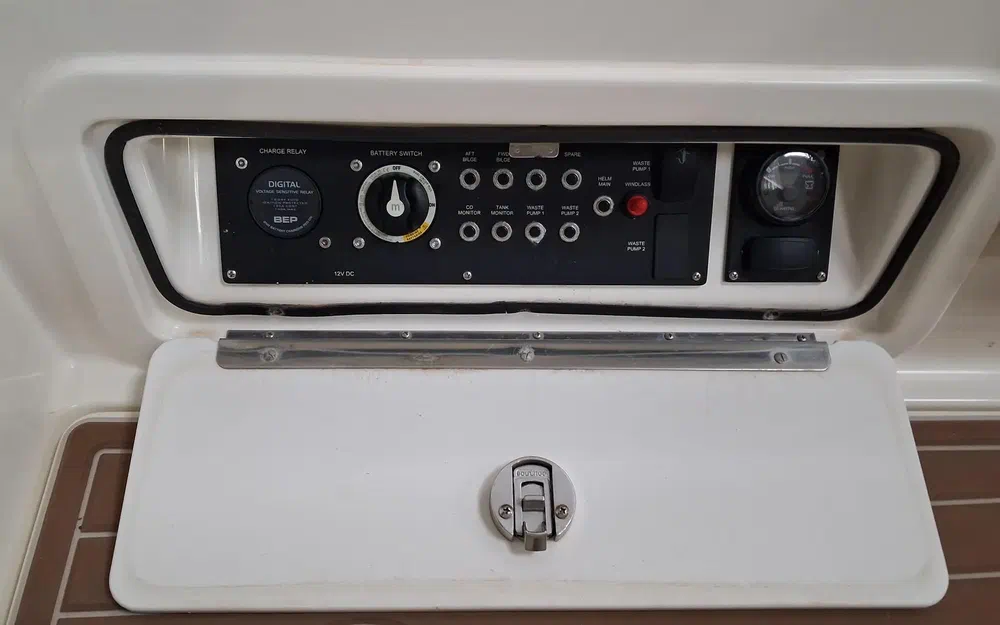 slider 39 Quicksilver 675 Weekend