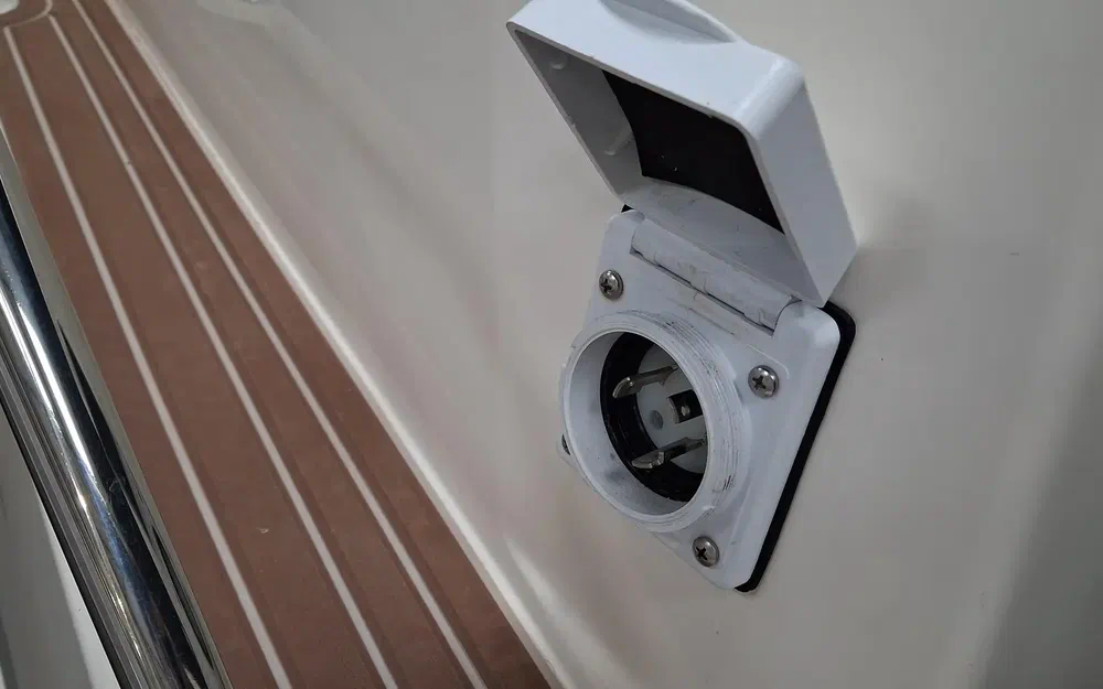 slider 41 Quicksilver 675 Weekend