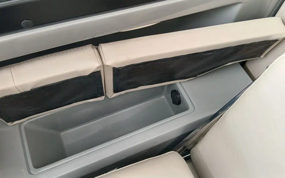 slider 19 Rand Boats Supreme 27