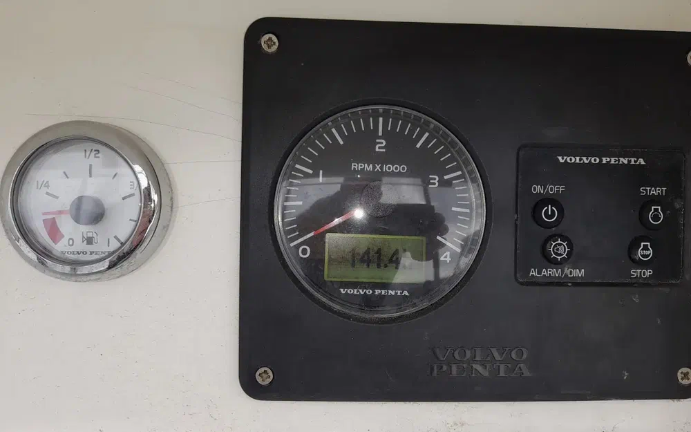 slider 22 Tiburon 37 Cabinado