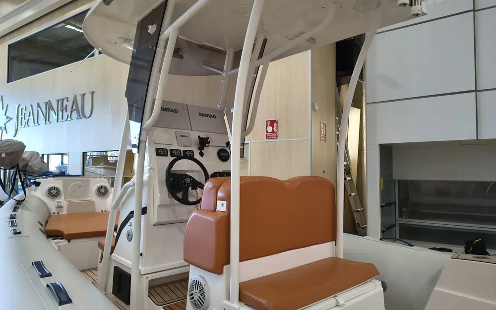 slider 5 Tiger Marine 740 Proline