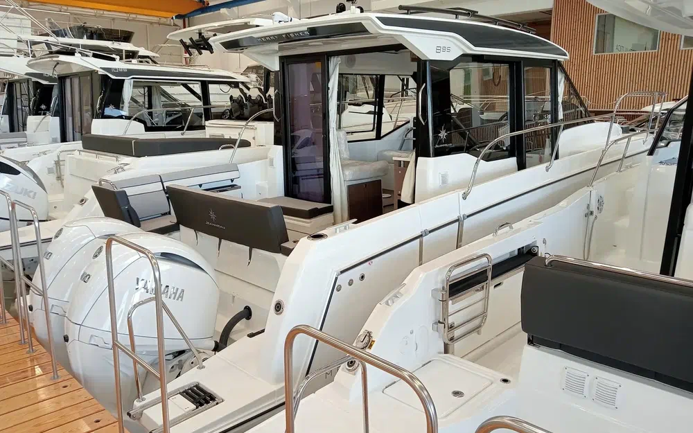 slider 2 Jeanneau Merry Fisher 895 Serie 2