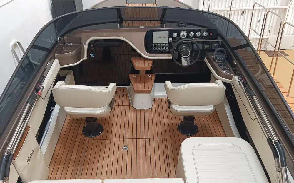 slider 6 Cranchi E 26 Classic