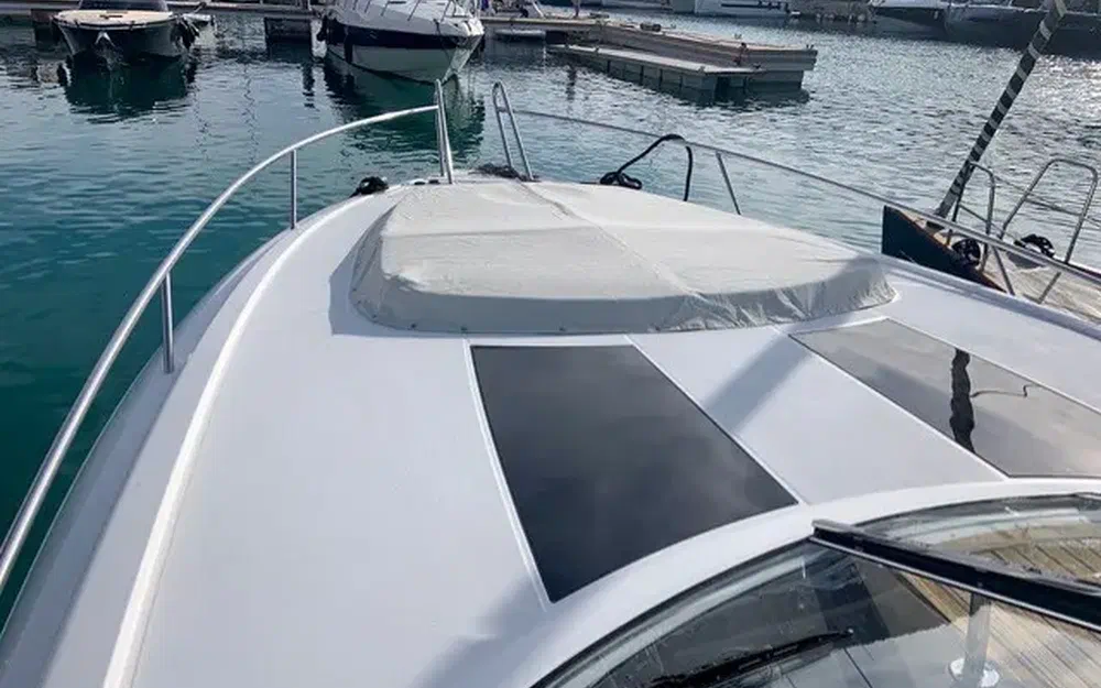 slider 11 Windy Camira 39