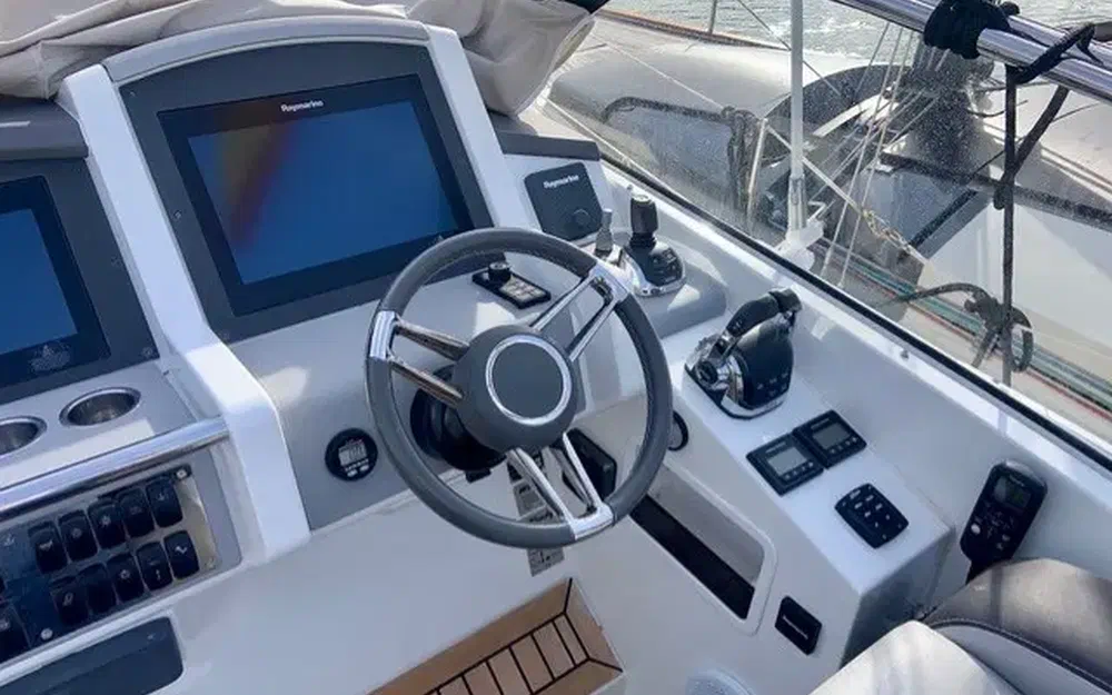 slider 3 Windy Camira 39