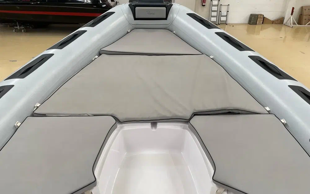 slider 12 Ranieri Cayman 31 Sport Touring